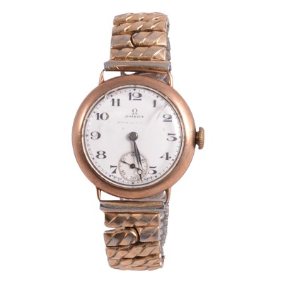 Lot 1056 - Omega - a gentleman's vintage 9 carat yellow gold manual wind wristwatch.