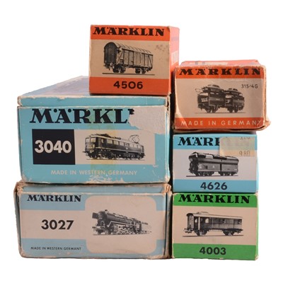 Lot 218 - Collection of Marklin HO gauge scale model railway