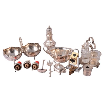Lot 95 - Small box of silverplate and electroplated