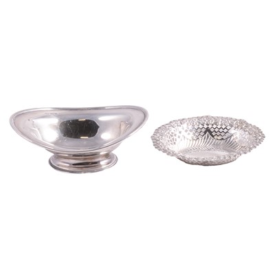 Lot 365 - Two silver sweet dishes.