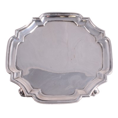 Lot 372 - Silver card tray