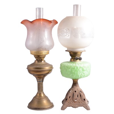 Lot 129 - Two oil lamps