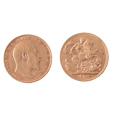 Lot 320 - A Gold Full Sovereign Coin, Edward VII 1907.