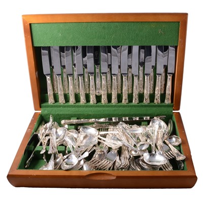 Lot 81 - Silver-plated canteen of cutlery, Kings pattern, in an oak box