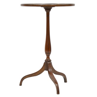 Lot 319 - Edwardian mahogany tripod table