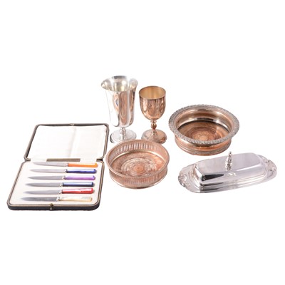 Lot 89 - Electroplated canteen of cutlery, silver plated wares, etc.