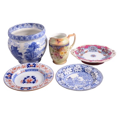 Lot 79 - Small collection of blue and white transferware plates and jardiniere
