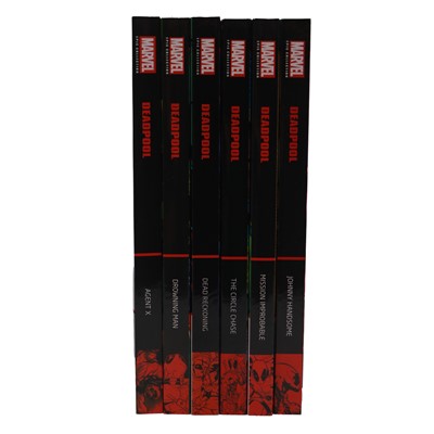 Lot 64 - Marvel Comics: Epic collection, Deadpool