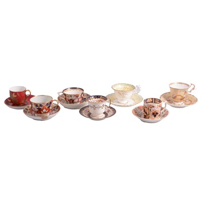 Lot 20 - Collection of cups and saucers