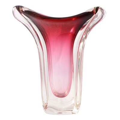 Lot 11 - Murano Sommerso glass vase