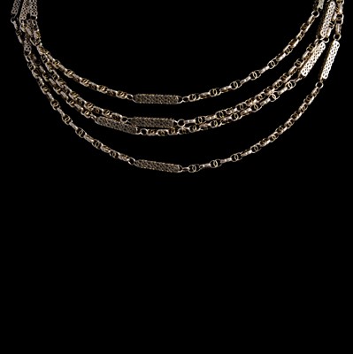 Lot 323 - A Victorian yellow metal guard chain.