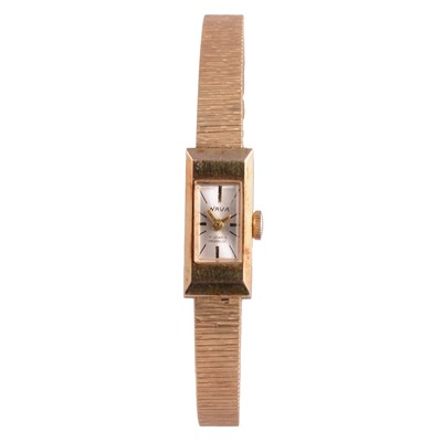Lot 1096 - Nava – a lady’s 14 carat yellow gold manual wind bracelet wristwatch.