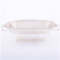Lot 155 - Art Deco silver rose bowl, Roberts & Belk,...