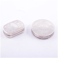 Lot 163 - George III silver vinaigrette, Cocks &...