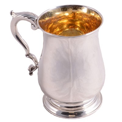 Lot 230 - A George III silver tankard, Thomas Wallis I, London 1772.