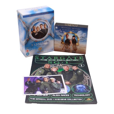 Lot 132 - A collection of items relating to Stargate