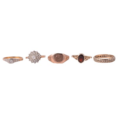 Lot 130 - Five gold / yellow metal rings, some gemset.