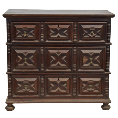 Lot 423 - William & Mary style walnut chest of drawers