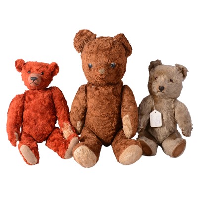 Lot 196 - Small collection of antique/vintage teddy bears, some straw filled