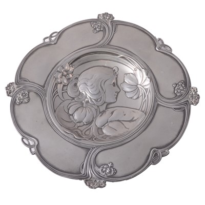 Lot 90 - WMF Art Nouveau pewter charger