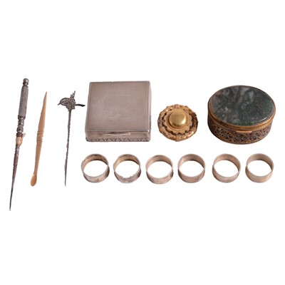 Lot 1122 - A yellow metal brooch, unguent scoop, Persian Tughra stick pin, and other items.