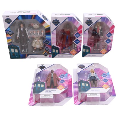 Lot 22 - Doctor Who: Action figures