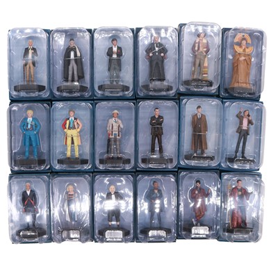 Lot 19 - Doctor Who: Eagle Moss Doctor Who figures
