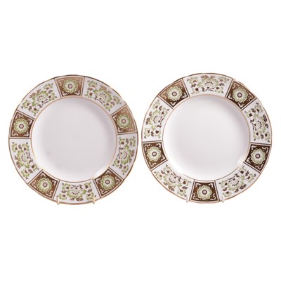 Lot 14 - Royal Crown Derby, Green Derby Panel pattern, eight 8-inch plates