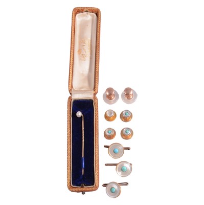 Lot 475 - Gemset dress studs, buttons, and a pearl stick pin.