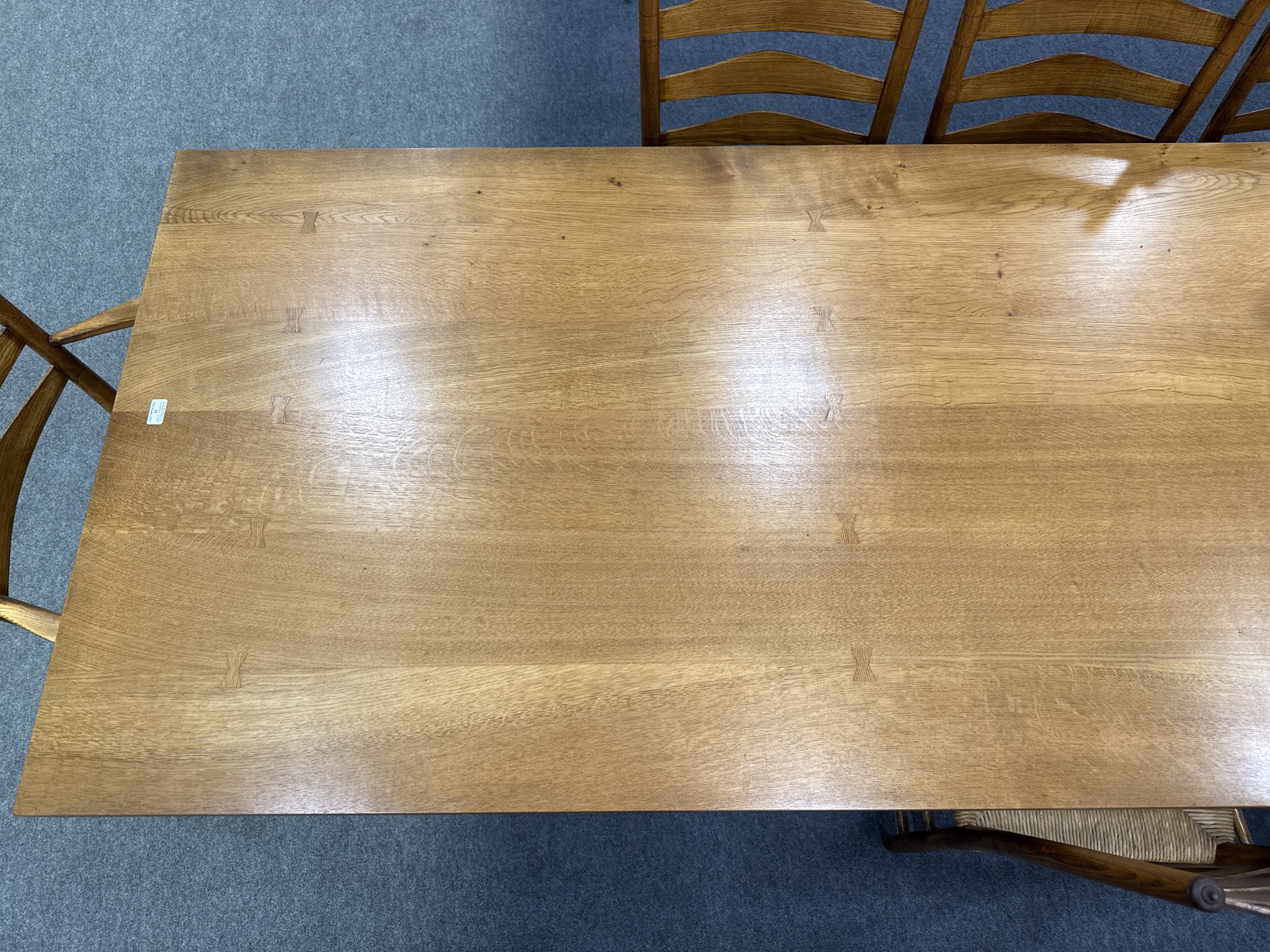 Lot 21 - Cotswold style Arts & Crafts oak dining table