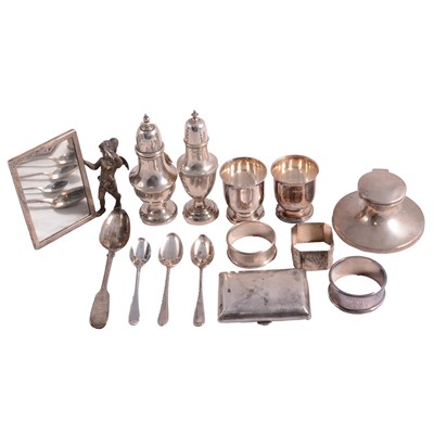 Lot 236 - Assorted silver wares, inlcuding pair of egg cups, cruets, napkin rings, etc