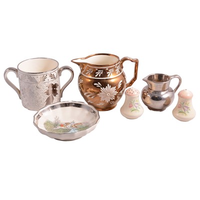 Lot 63 - Quantity of Grays Pottery lustre ware, etc.