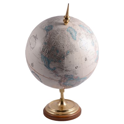 Lot 80 - Vintage Replogle twelve inch diameter globe, World Classic Series