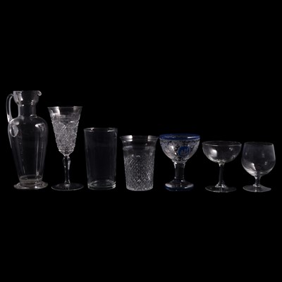 Lot 65 - Quantity of glassware