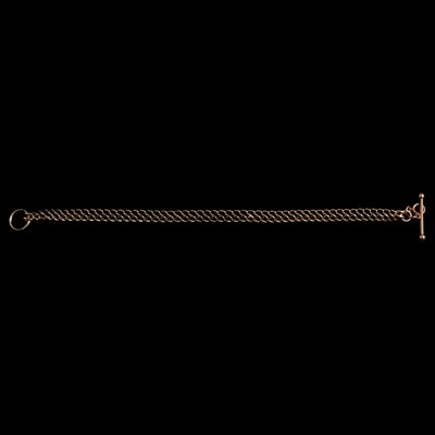 Lot 497 - An unmarked yellow metal single Albert watch chain.