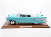 Lot 1101 - Danbury Mint 1:12 scale die cast model 1957...