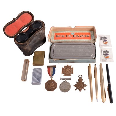 Lot 315 - Collection of Federal Express (FedEx) pin badges, pens, etc.