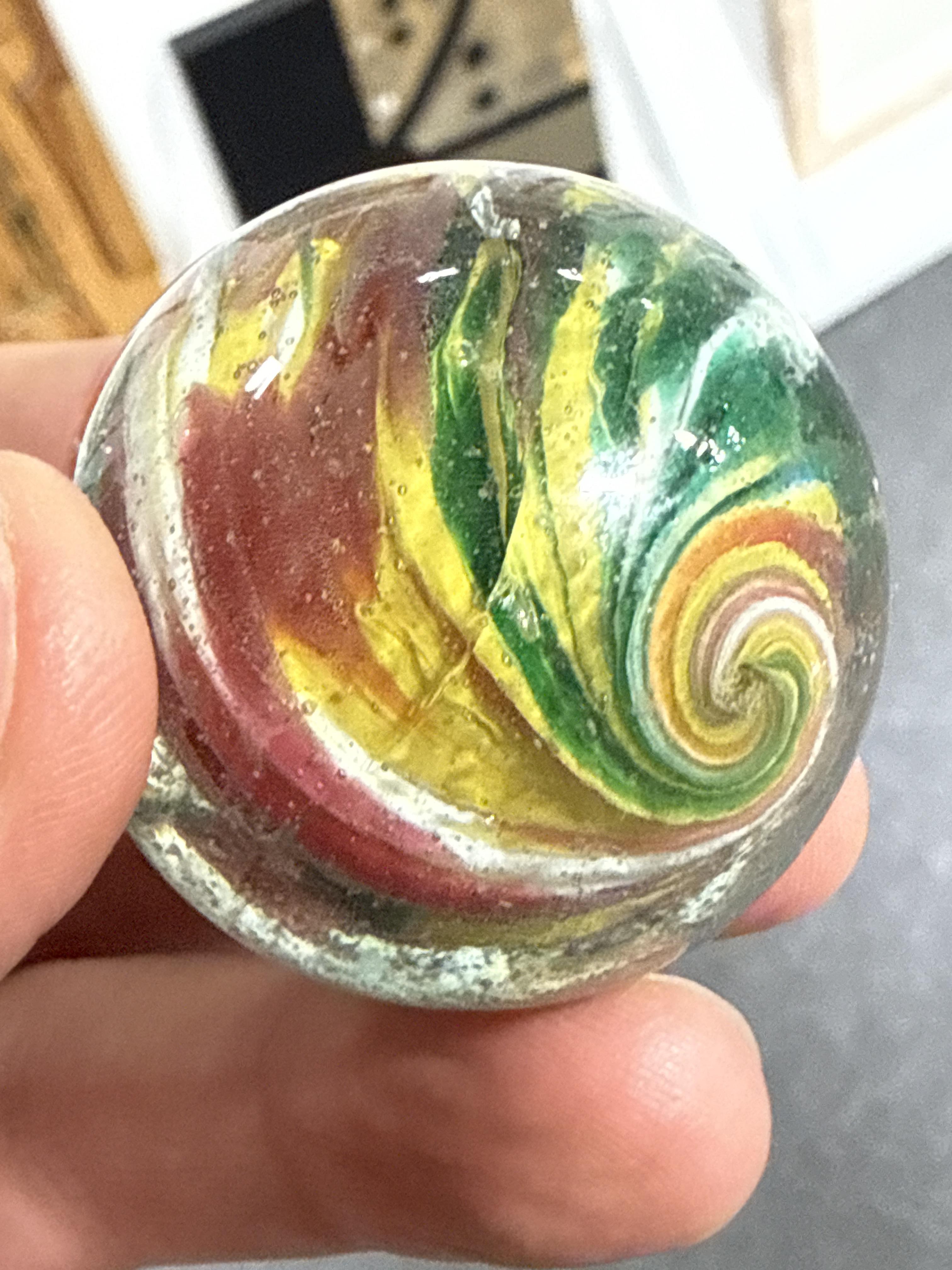 Lot 60 - Small collection of marbles, games, and a