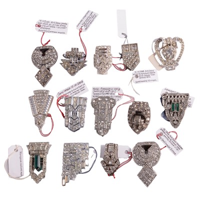Lot 1168 - Fourteen Art Deco small paste set dress clips.