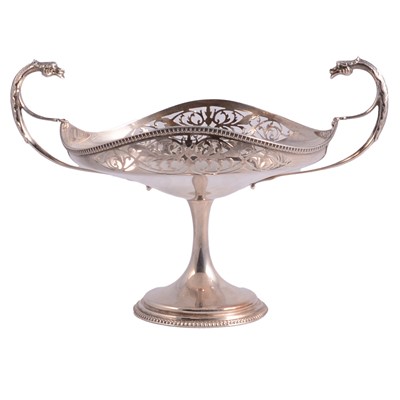 Lot 186 - George V silver pedestal entree dish, Robert Pringle & Sons, London 1932