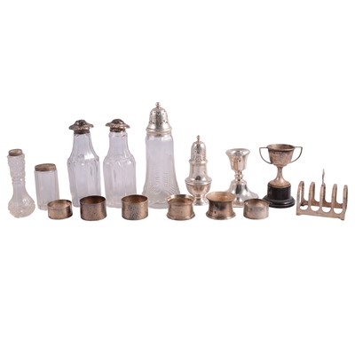 Lot 206 - Collection of small silver