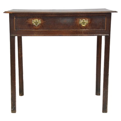 Lot 413 - George III oak side table