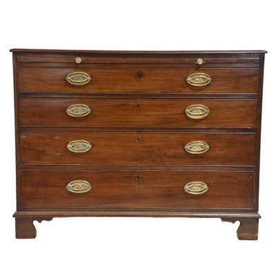 Lot 405 - George III mahogany chest of drawers
