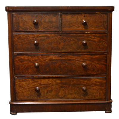 Lot 366 - Victorian mahogany chest of drawers