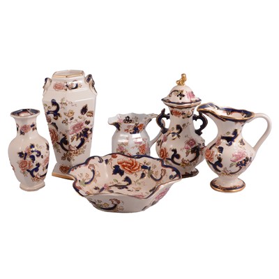 Lot 69 - A large collection of Masons Mandalay pattern pottery