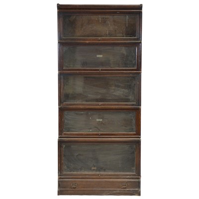 Lot 387 - Globe Wernicke sectional bookcase