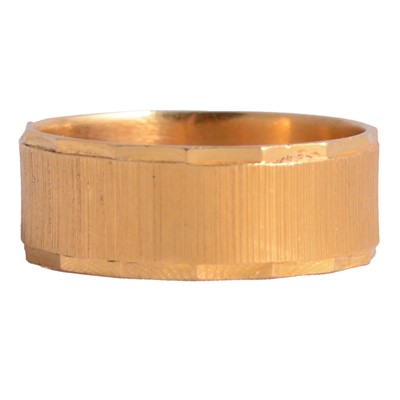 Lot 111 - A 22 carat gold wedding band.