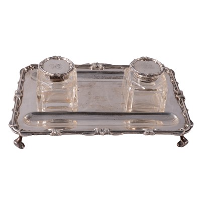 Lot 69 - Silver desk stand