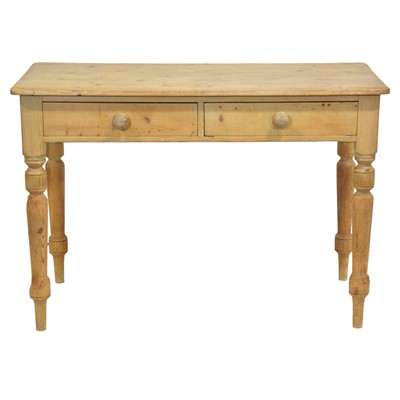 Lot 518 - Victorian pine side table