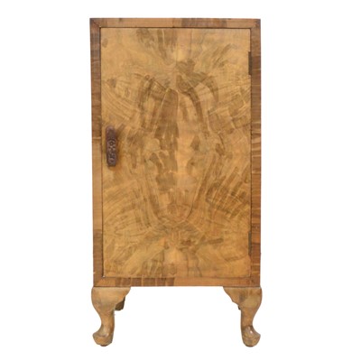 Lot 446 - Art Deco style single nightstand